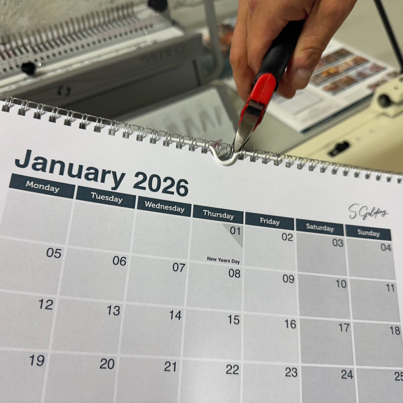 Load image into Gallery viewer, Renz SRW-360 Wire Binder &amp; PCAL Thumbcut Punch Calendar Binding Package
